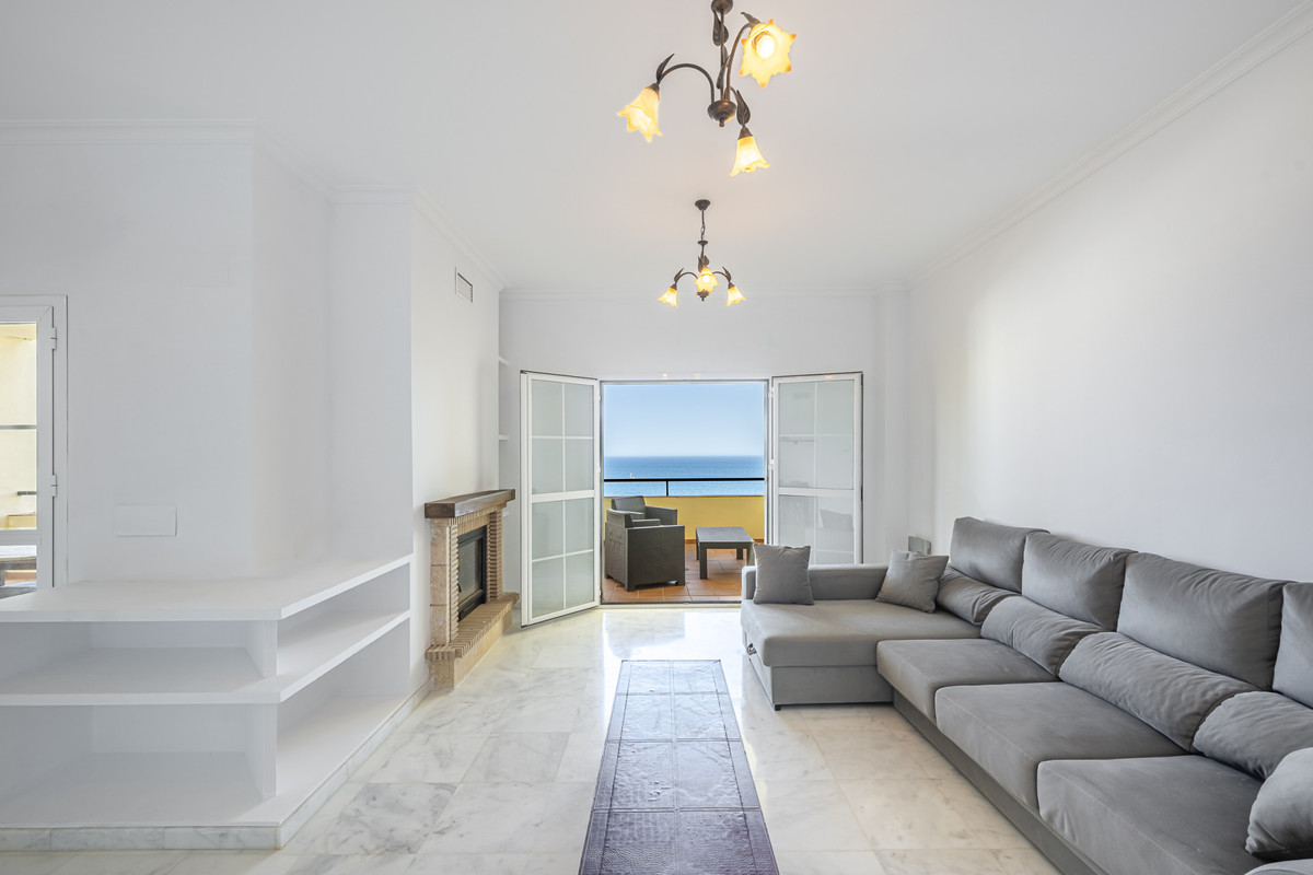 3 Bed Apartment for sale in Manilva Costa Del Sol, Málaga, Spain