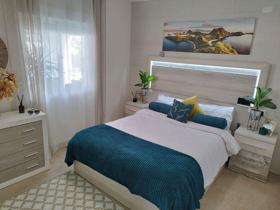 5 Bed Townhouse for sale in Torrevieja Costa Blanca, Alicante, Spain