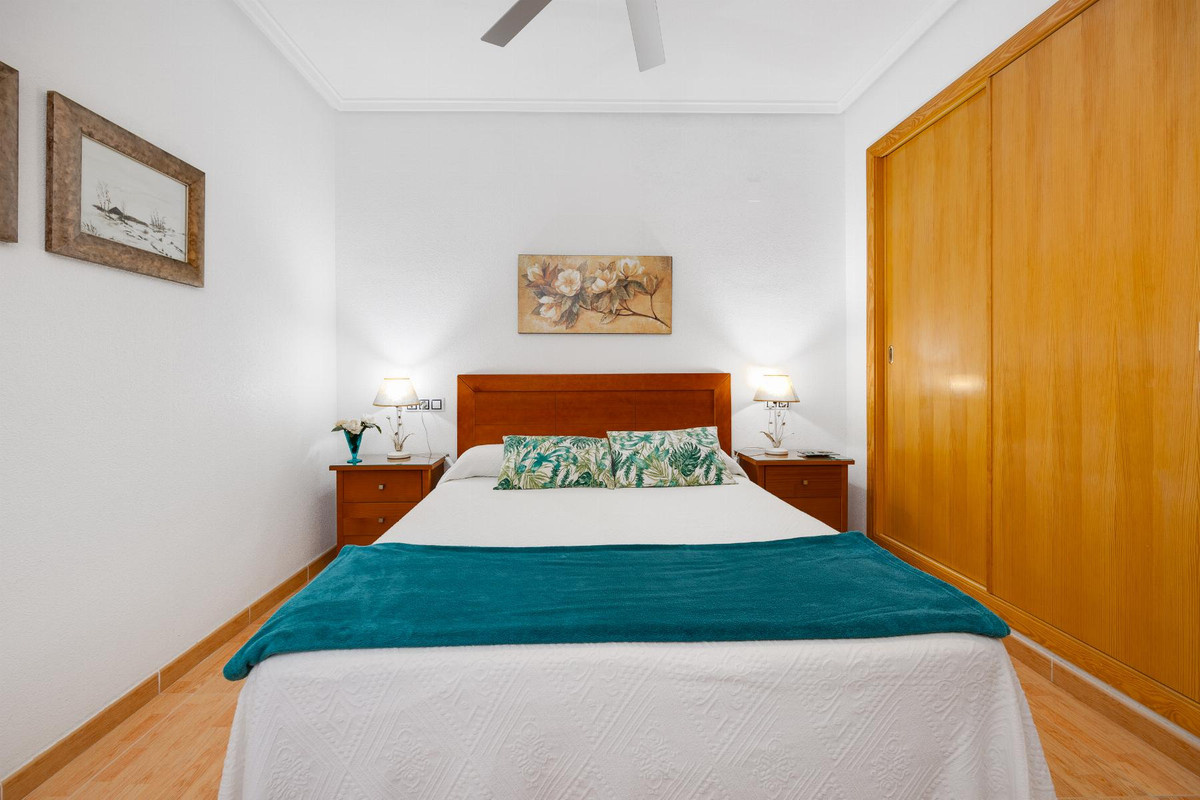 2 Bed Apartment for sale in Torrevieja Costa Blanca, Alicante, Spain