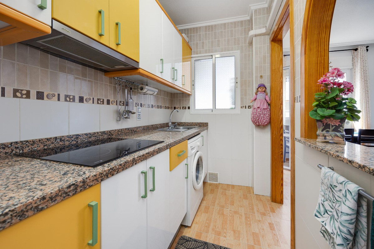 2 Bed Apartment for sale in Torrevieja Costa Blanca, Alicante, Spain