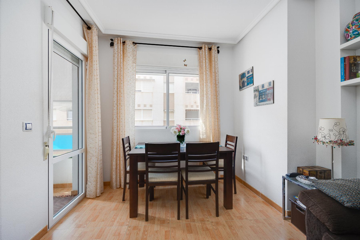 2 Bed Apartment for sale in Torrevieja Costa Blanca, Alicante, Spain