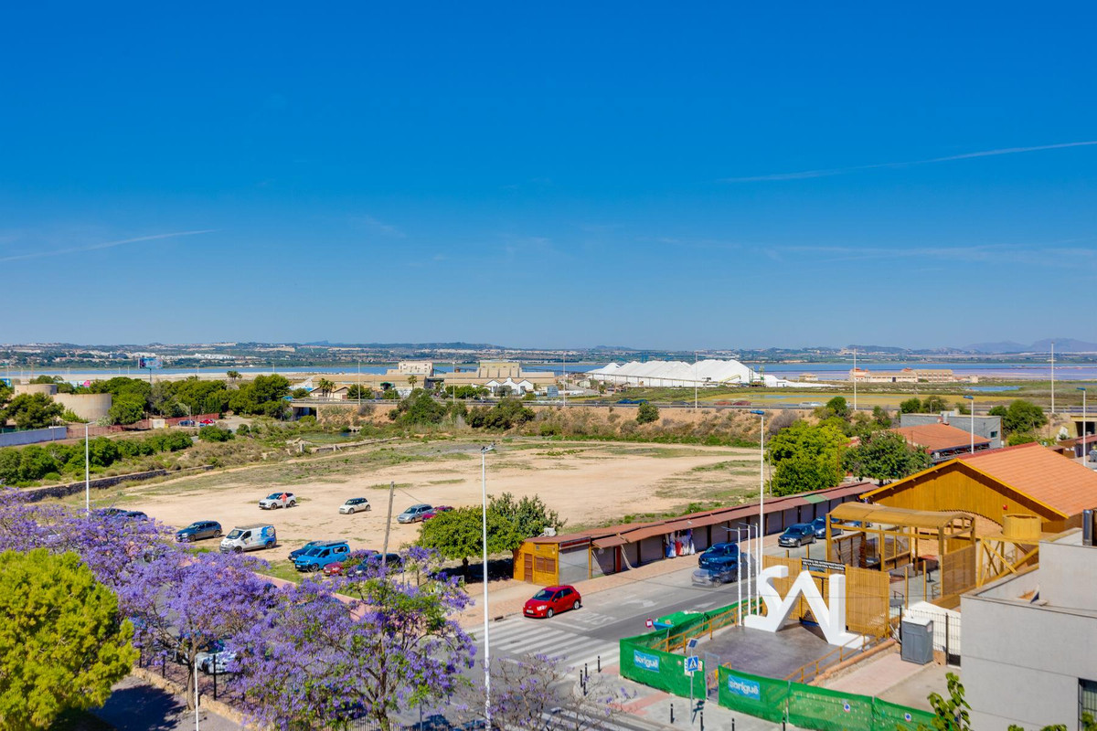 2 Bed Apartment for sale in Torrevieja Costa Blanca, Alicante, Spain