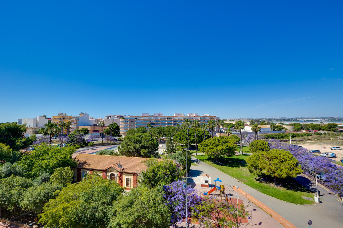 2 Bed Apartment for sale in Torrevieja Costa Blanca, Alicante, Spain