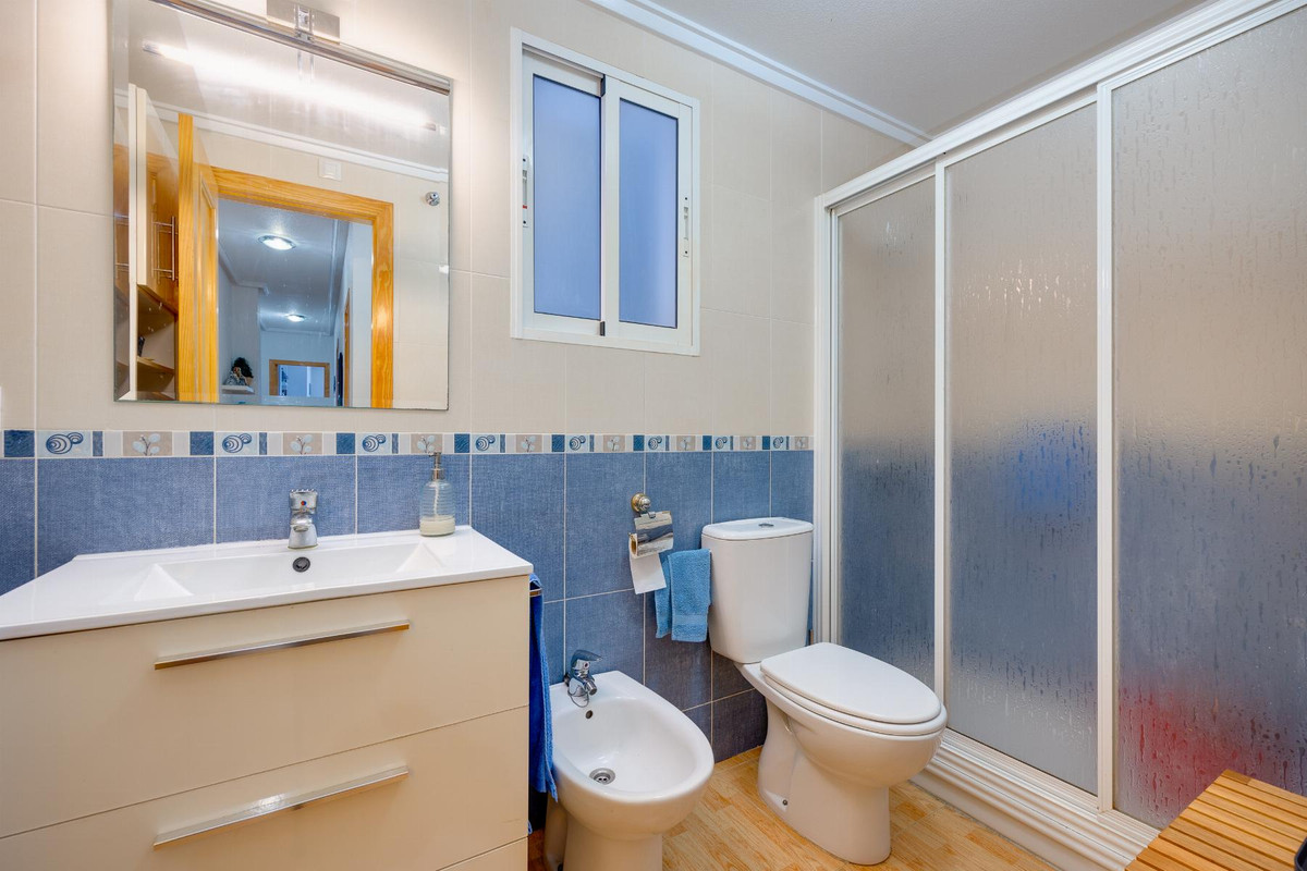 2 Bed Apartment for sale in Torrevieja Costa Blanca, Alicante, Spain