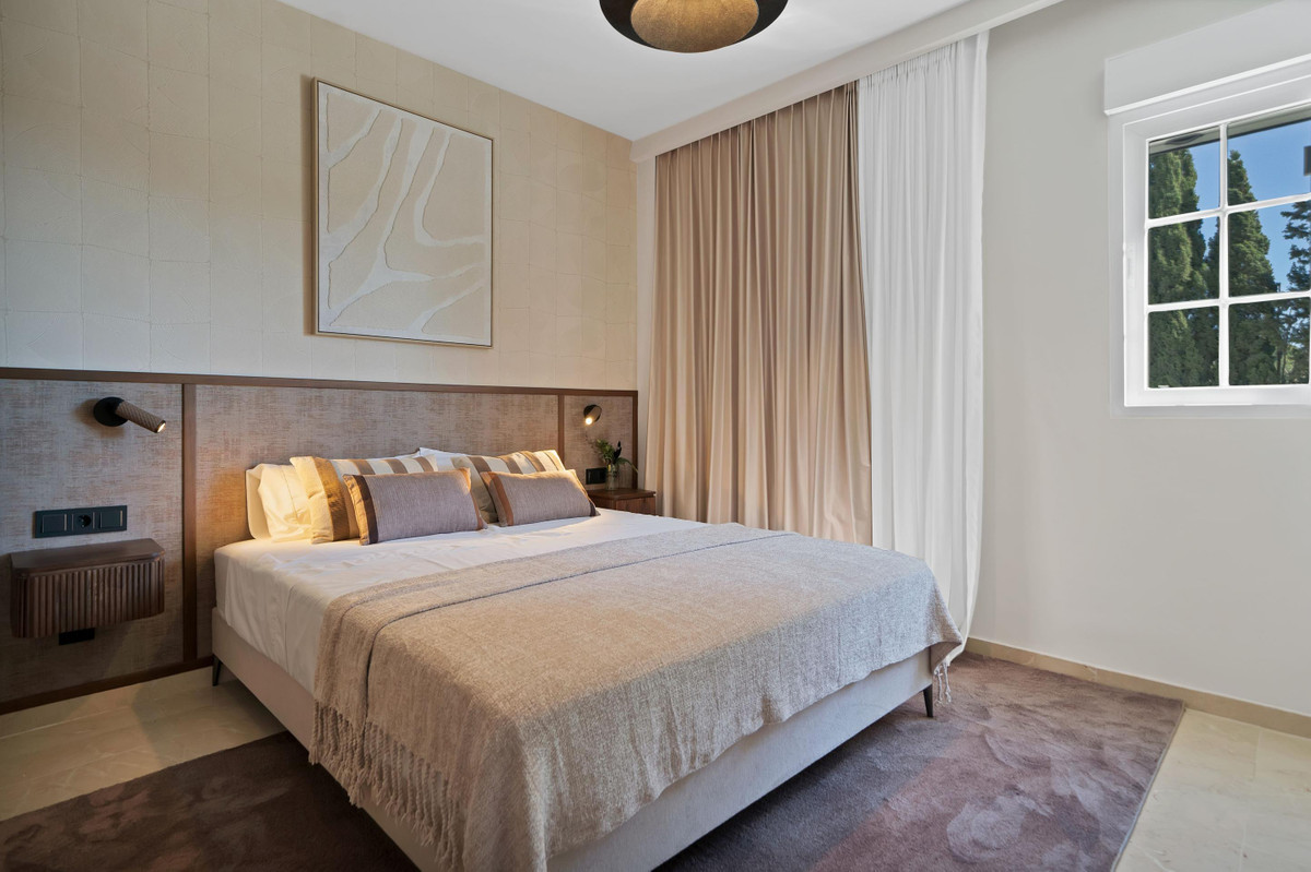 Se vende Apartamento Planta Media de 2 dormitorios en Costa Del Sol, Málaga, España