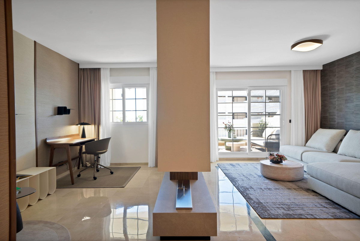 Se vende Apartamento Planta Media de 2 dormitorios en Costa Del Sol, Málaga, España
