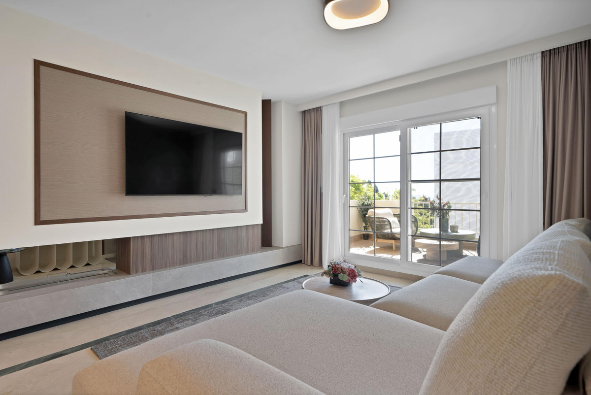 Se vende Apartamento Planta Media de 2 dormitorios en Costa Del Sol, Málaga, España