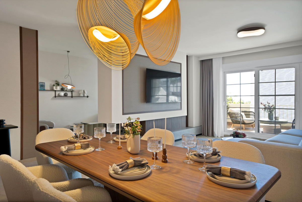 Se vende Apartamento Planta Media de 2 dormitorios en Costa Del Sol, Málaga, España