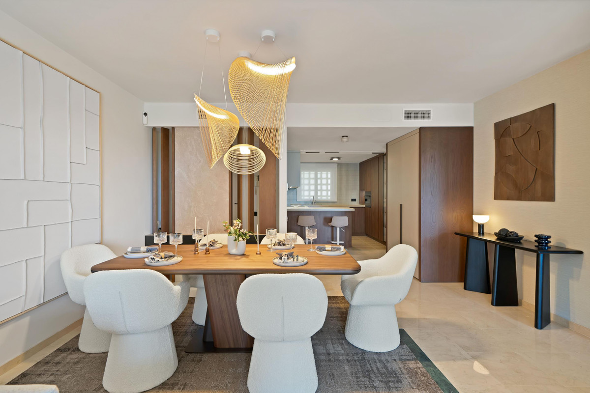Se vende Apartamento Planta Media de 2 dormitorios en Costa Del Sol, Málaga, España