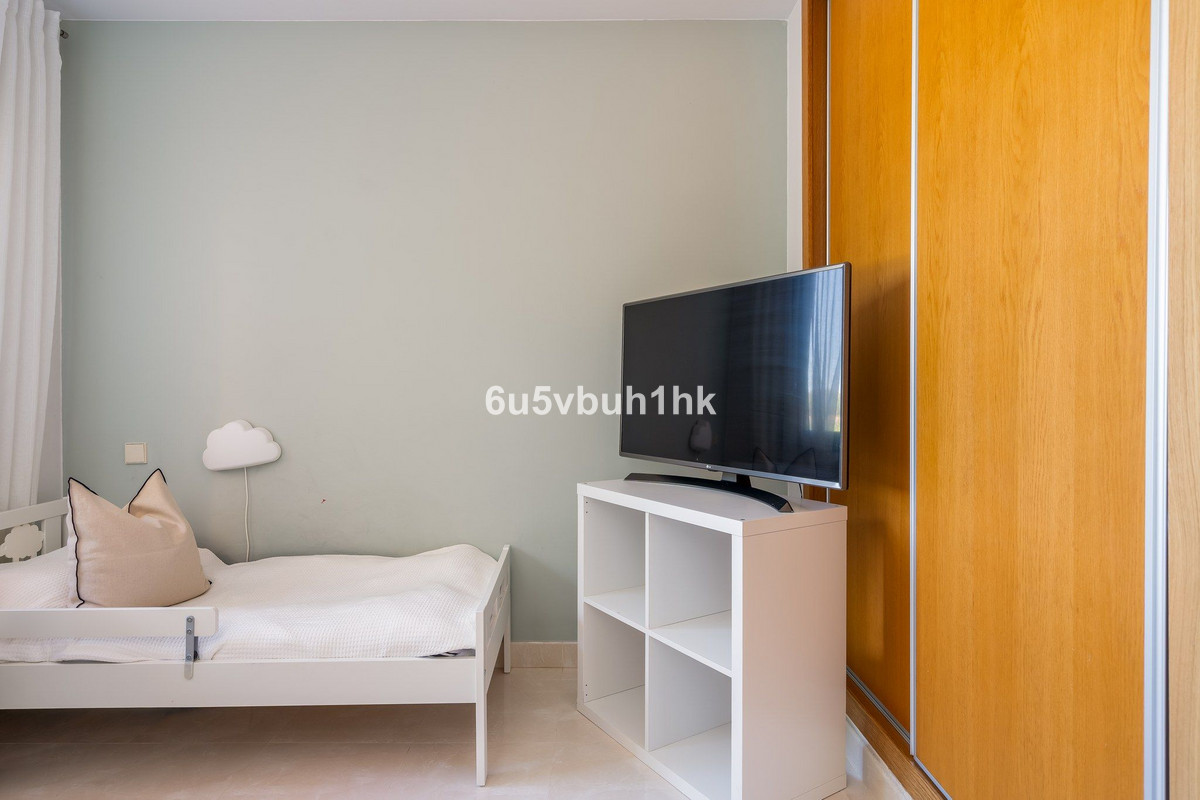Se vende Apartamento Planta Baja de 2 dormitorios en Costa Del Sol, Málaga, España