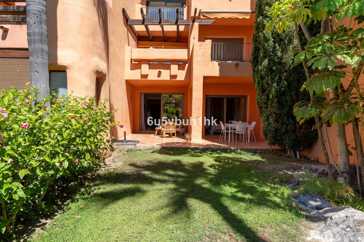 Se vende Apartamento Planta Baja de 2 dormitorios en Costa Del Sol, Málaga, España
