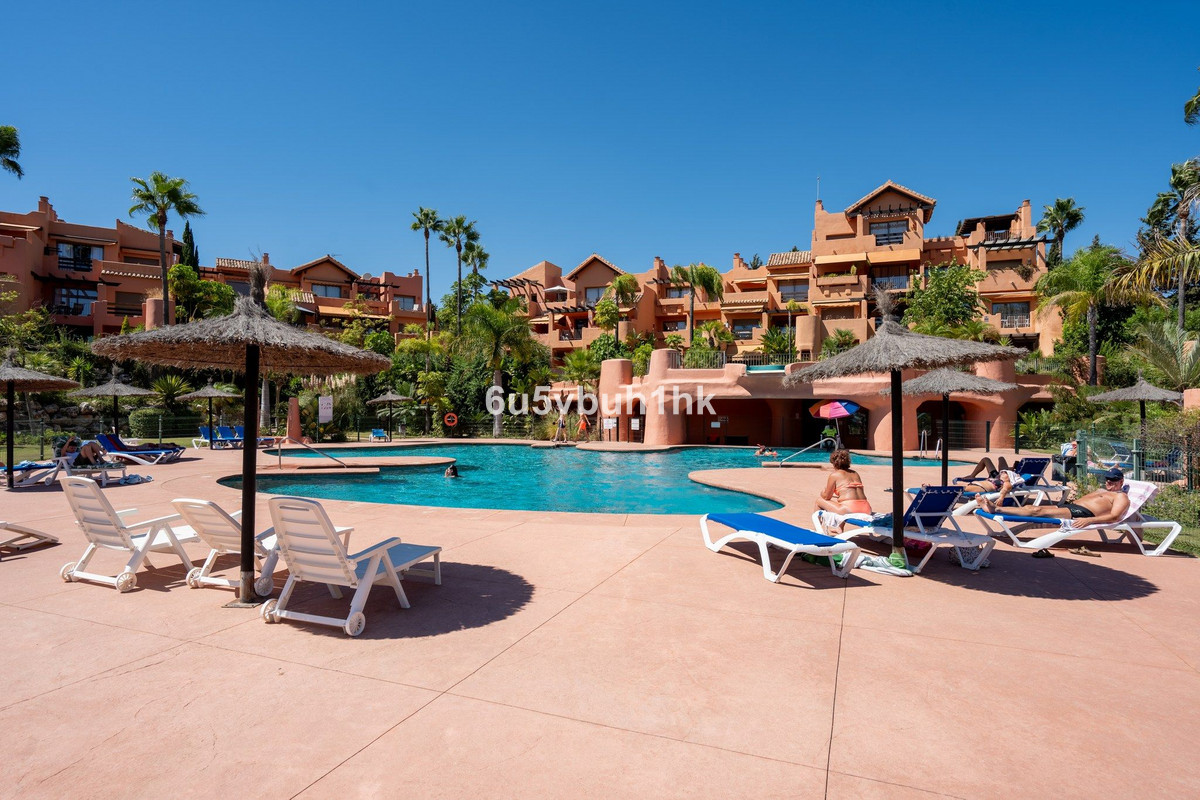 Se vende Apartamento Planta Baja de 2 dormitorios en Costa Del Sol, Málaga, España