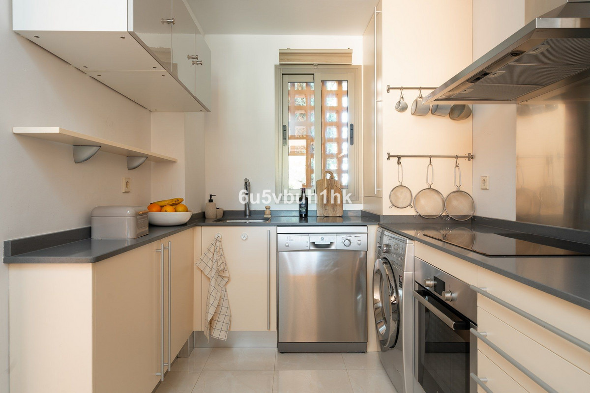 Se vende Apartamento Planta Baja de 2 dormitorios en Costa Del Sol, Málaga, España