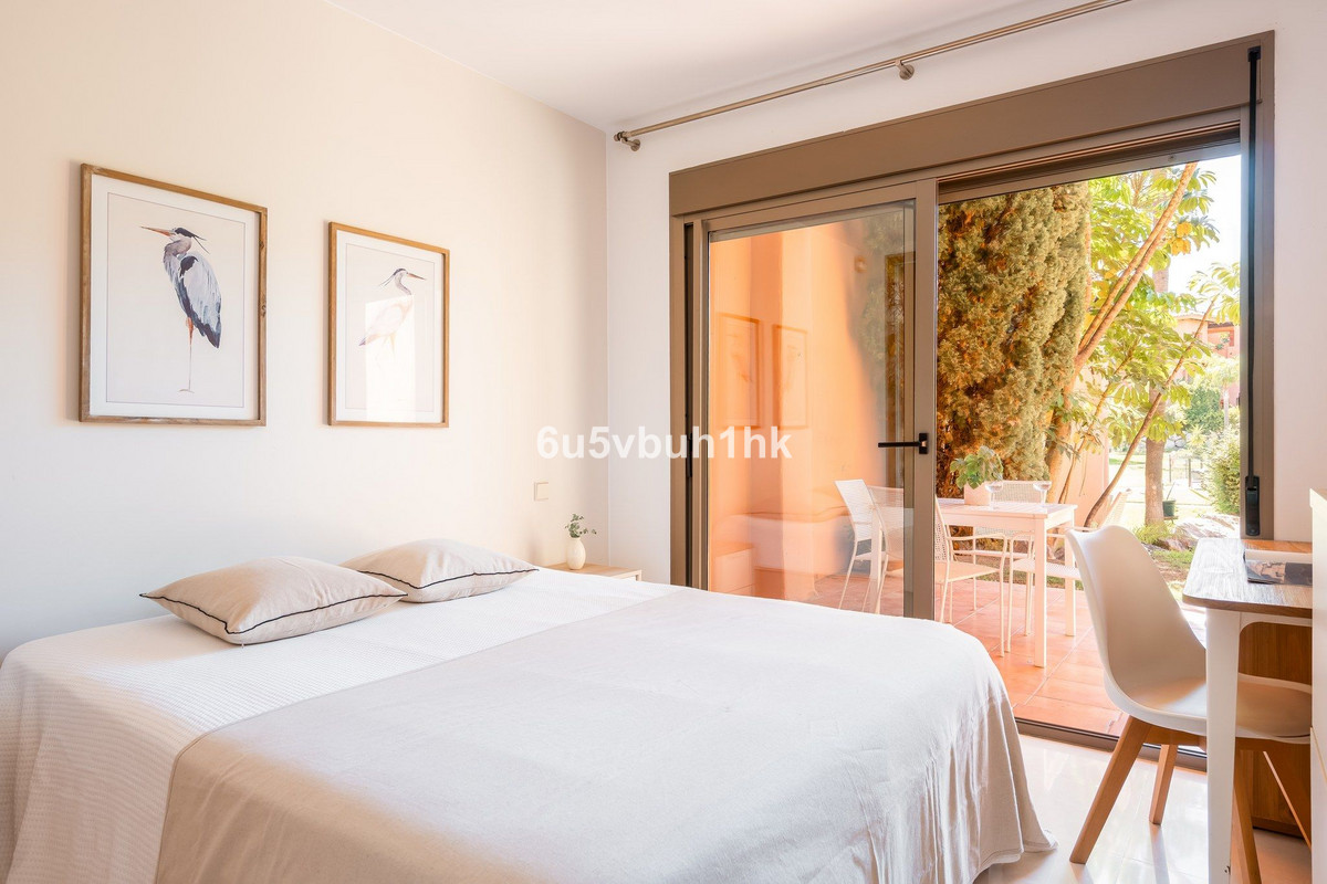 Se vende Apartamento Planta Baja de 2 dormitorios en Costa Del Sol, Málaga, España