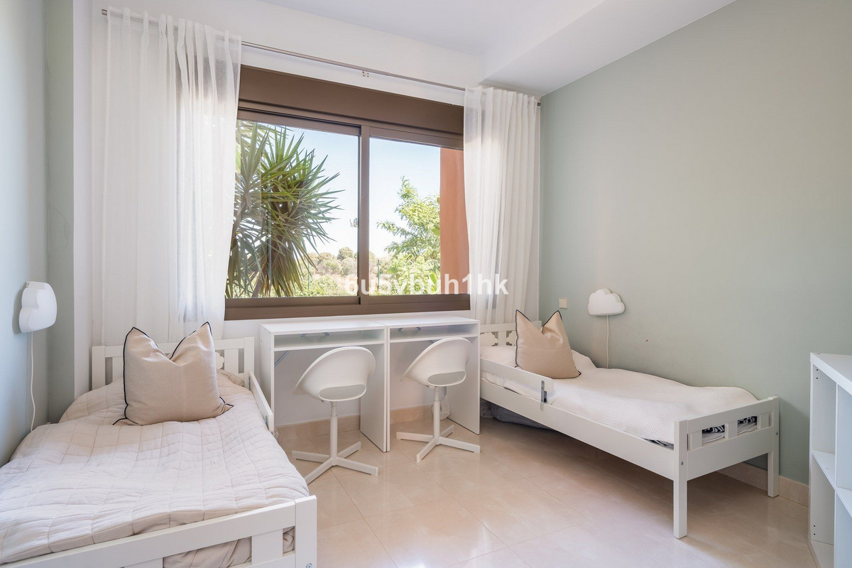 Se vende Apartamento Planta Baja de 2 dormitorios en Costa Del Sol, Málaga, España