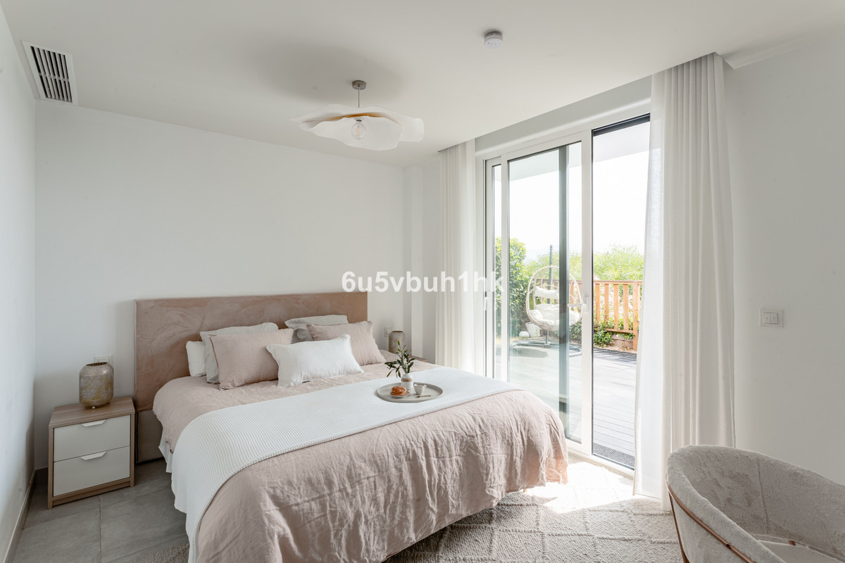 3 Bed Apartment for sale in La Cala De Mijas Costa Del Sol, Málaga, Spain