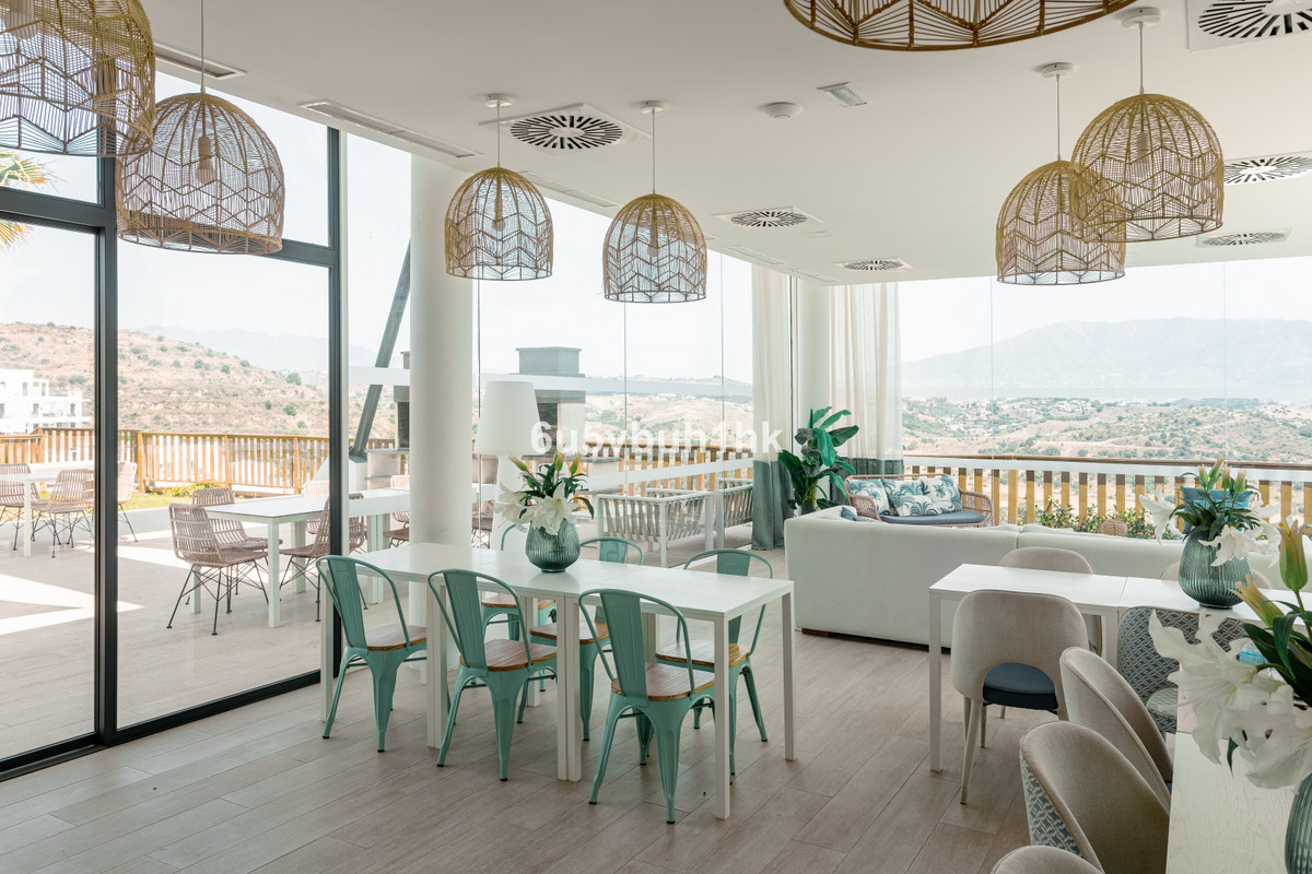 3 Bed Apartment for sale in La Cala De Mijas Costa Del Sol, Málaga, Spain