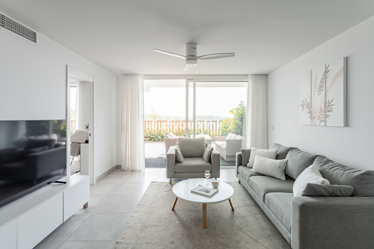 3 Bed Apartment for sale in La Cala De Mijas Costa Del Sol, Málaga, Spain