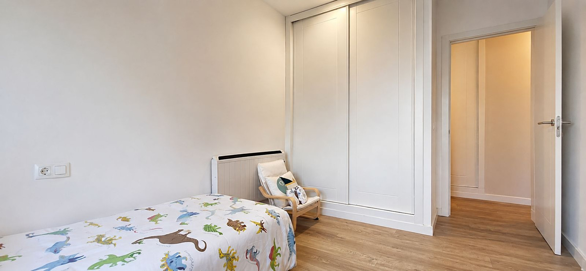 Se vende Apartamento Planta Baja de 4 dormitorios en Costa Del Sol, Málaga, España