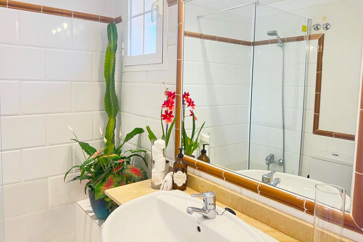 Se vende Adosada de 4 dormitorios en Costa Del Sol, Málaga, España