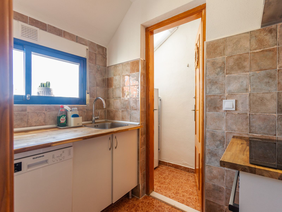 2 Bed Apartment for sale in Torrevieja Costa Blanca, Alicante, Spain