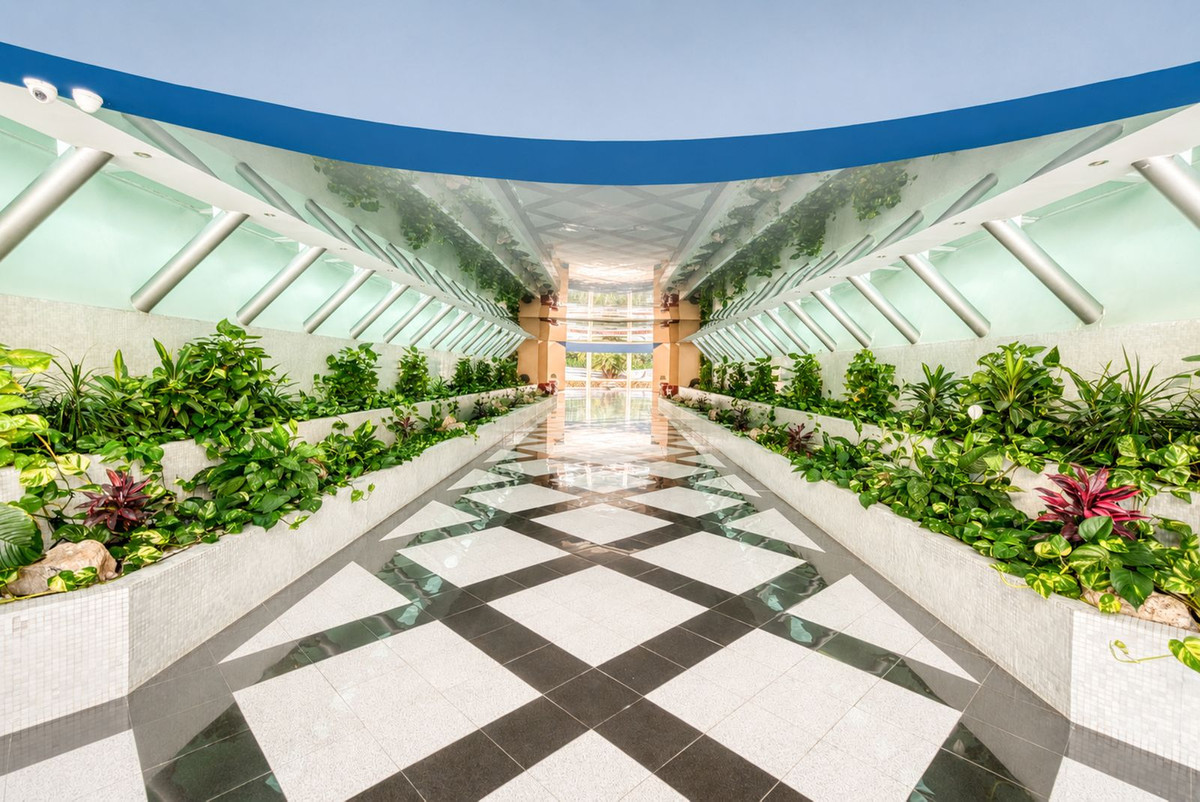 Se vende Apartamento Planta Media de 2 dormitorios en Costa Del Sol, Málaga, España