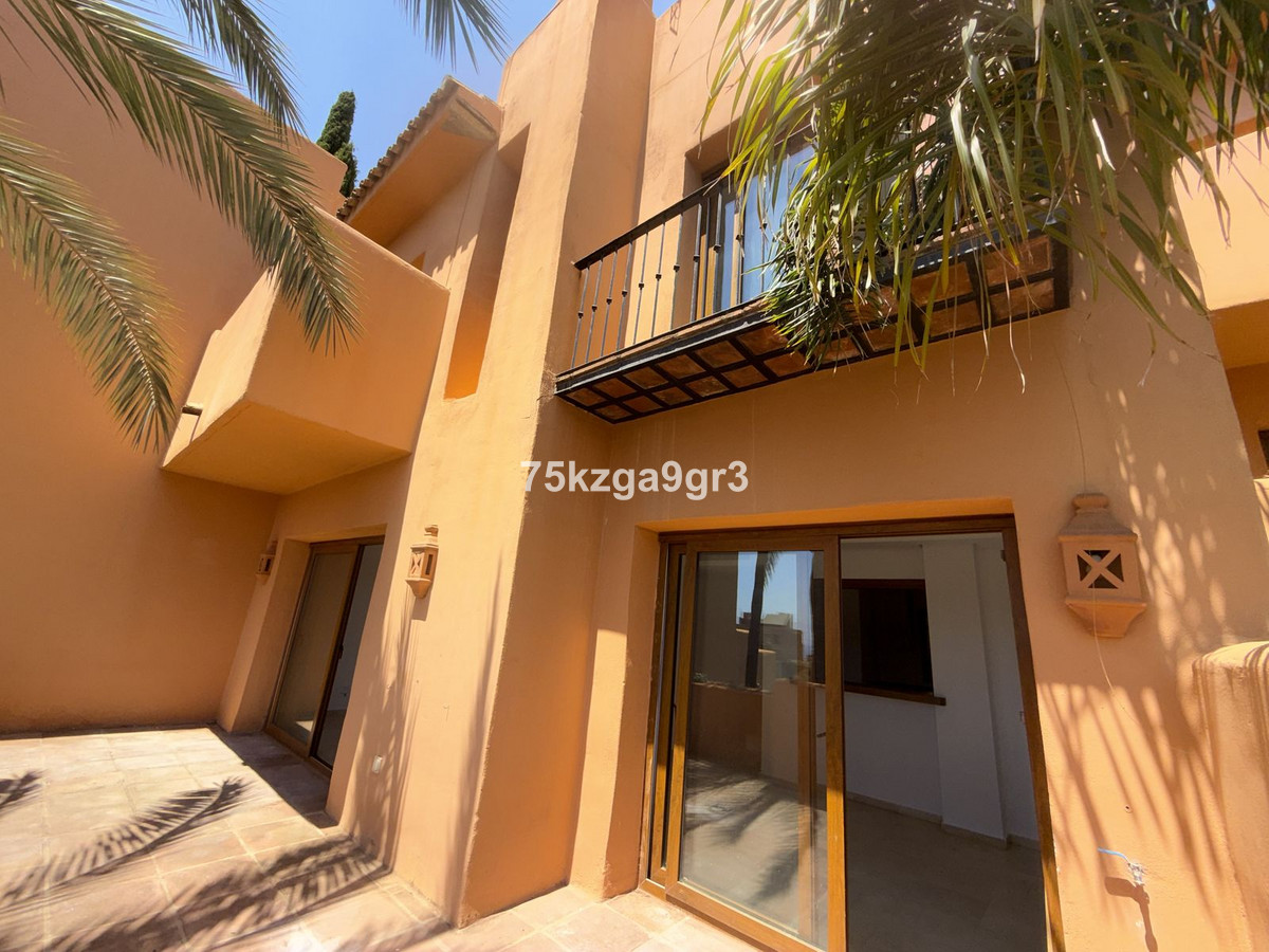 4 Bed Townhouse for sale in Mijas Costa Costa Del Sol, Málaga, Spain
