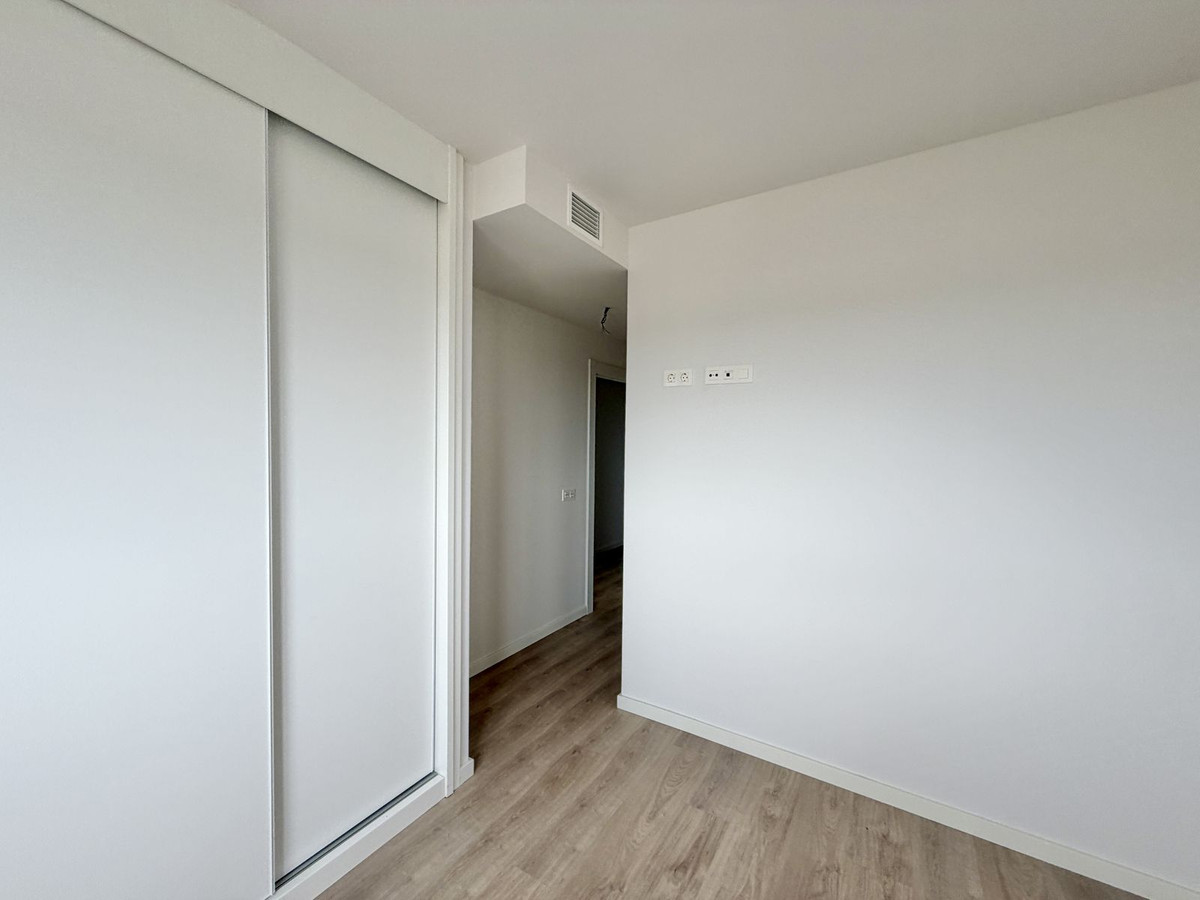 3 Bed Apartment for sale in Nueva Andalucía Costa Del Sol, Málaga, Spain
