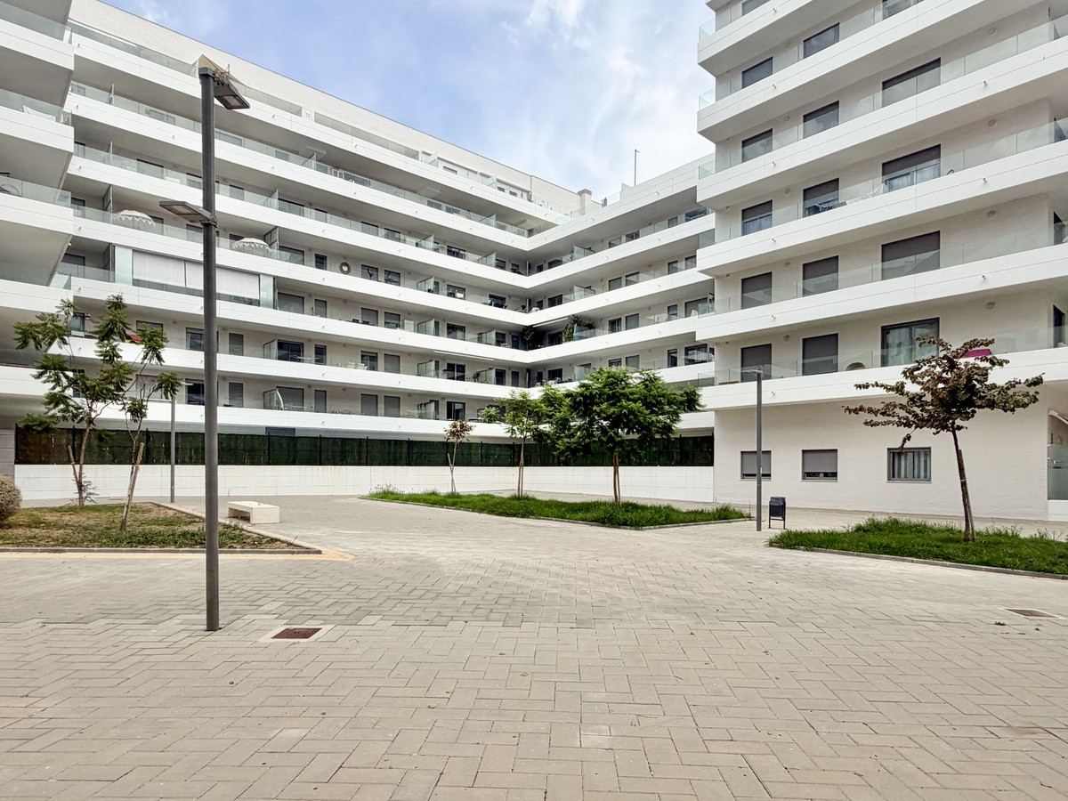 3 Bed Apartment for sale in Nueva Andalucía Costa Del Sol, Málaga, Spain