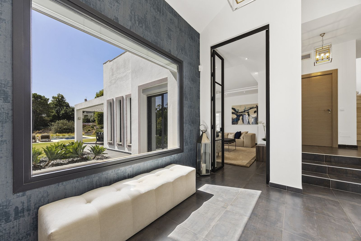 Se vende Villa - Chalet de 4 dormitorios en Costa Del Sol, Málaga, España