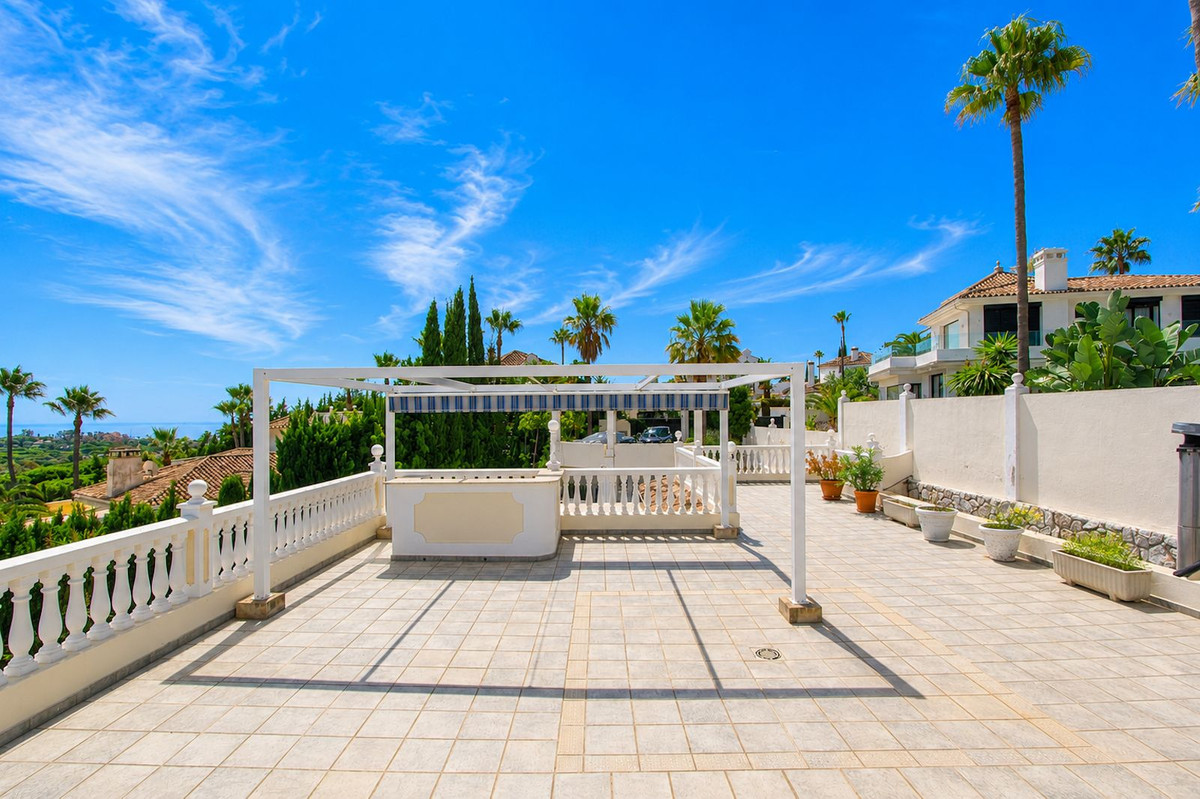 Se vende Villa - Chalet de 4 dormitorios en Costa Del Sol, Málaga, España