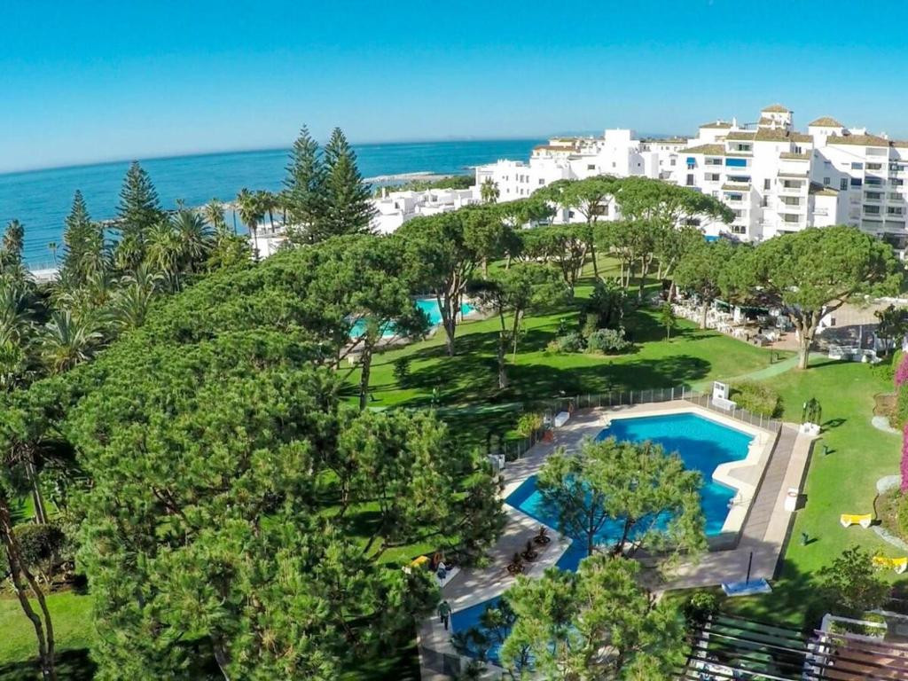Se vende Apartamento Planta Media de 2 dormitorios en Costa Del Sol, Málaga, España