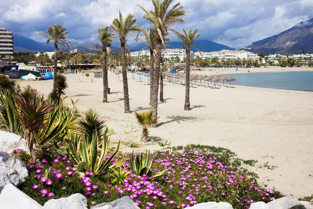 Se vende Apartamento Planta Media de 2 dormitorios en Costa Del Sol, Málaga, España