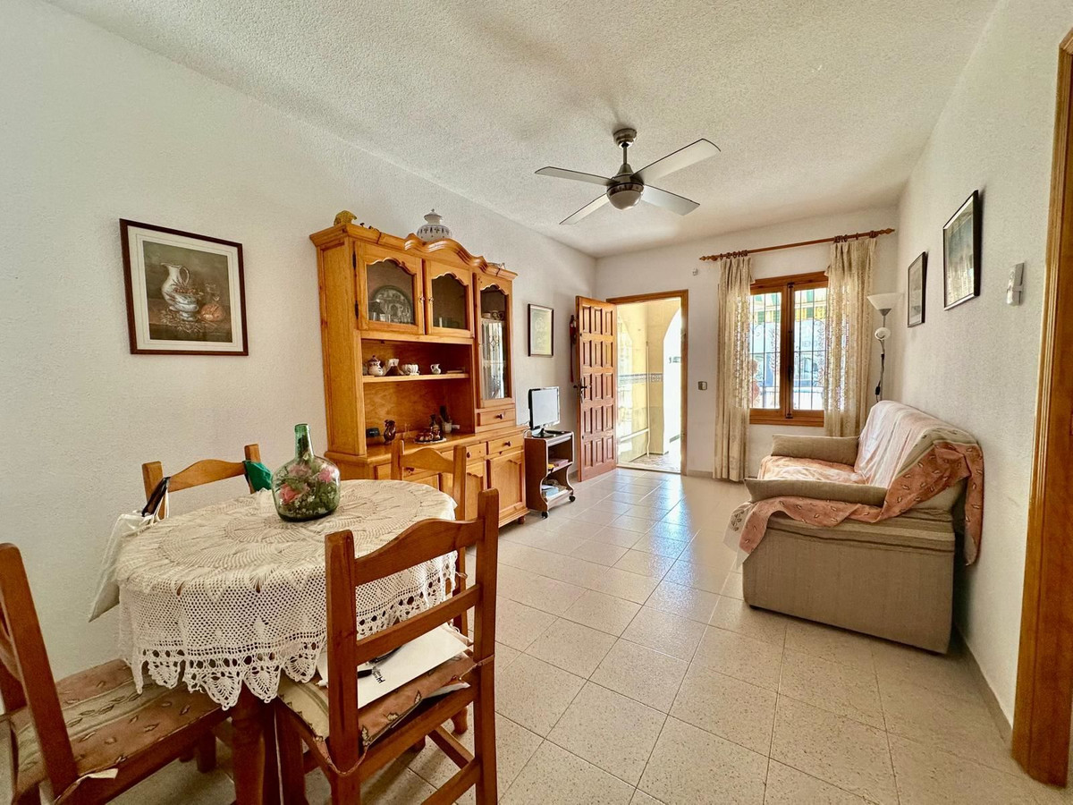 Se vende Apartamento Planta Media de 2 dormitorios en Costa Calida, Murcia, España