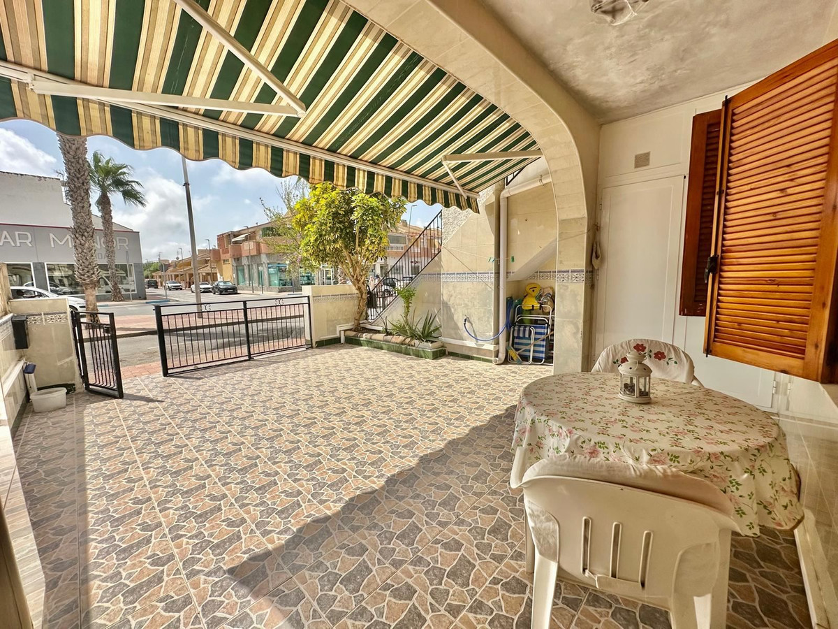 Se vende Apartamento Planta Media de 2 dormitorios en Costa Calida, Murcia, España