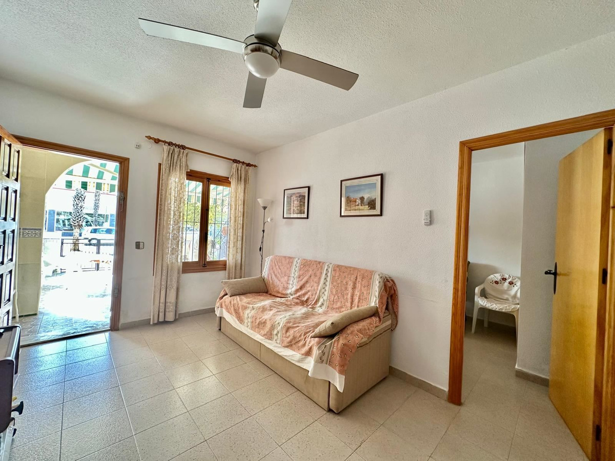 Se vende Apartamento Planta Media de 2 dormitorios en Costa Calida, Murcia, España