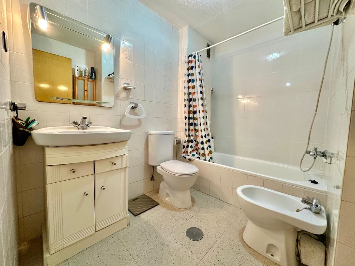 Se vende Apartamento Planta Media de 2 dormitorios en Costa Calida, Murcia, España