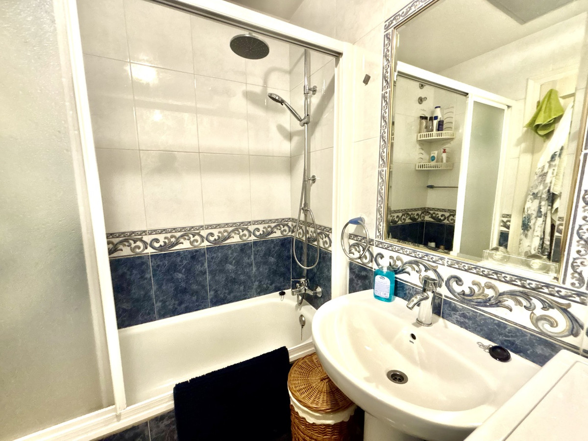 2 Bed Apartment for sale in La Zenia Costa Blanca, Alicante, Spain