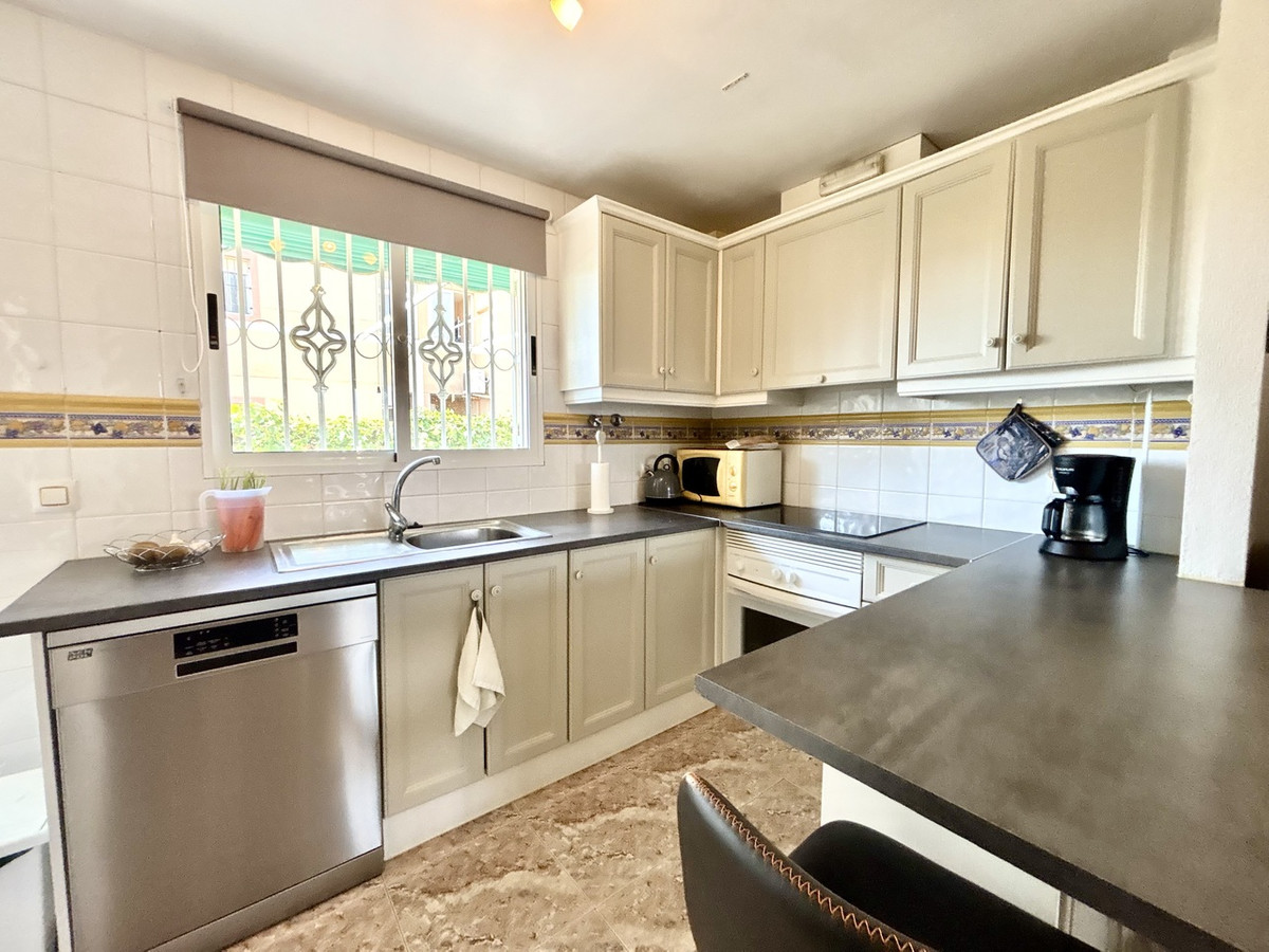 2 Bed Apartment for sale in La Zenia Costa Blanca, Alicante, Spain
