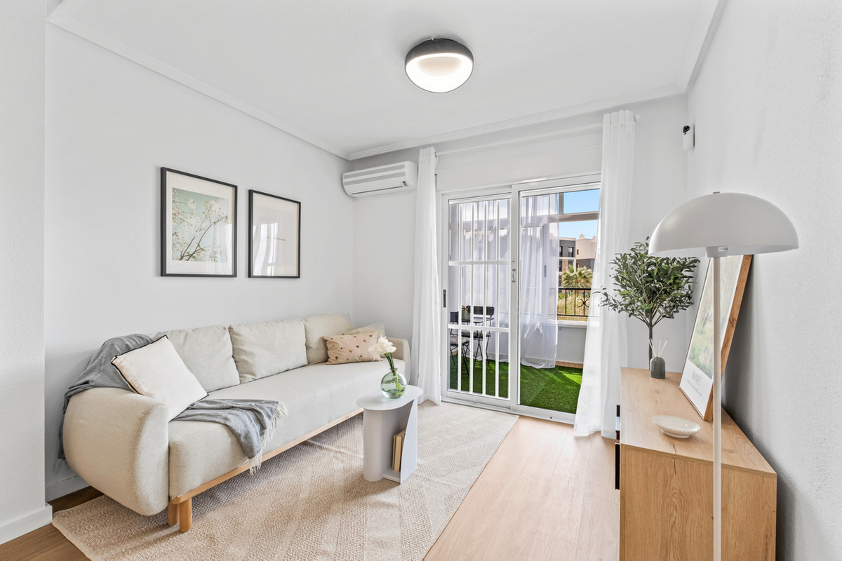 2 Bed Apartment for sale in Playa Flamenca Costa Blanca, Alicante, Spain