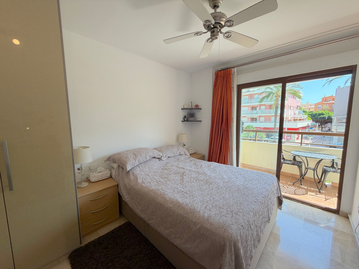 Se vende Apartamento Planta Media de 3 dormitorios en Costa Blanca, Alicante, España