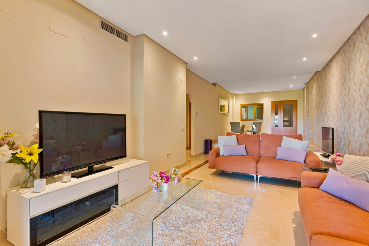 Se vende Apartamento Planta Baja de 2 dormitorios en Costa Del Sol, Málaga, España