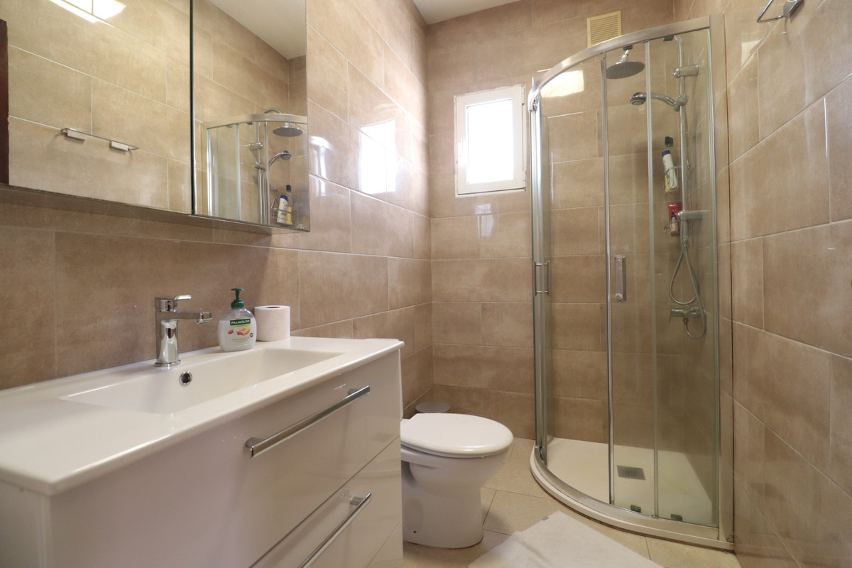 4 Bed Townhouse for sale in Heredades Costa Blanca, Alicante, Spain