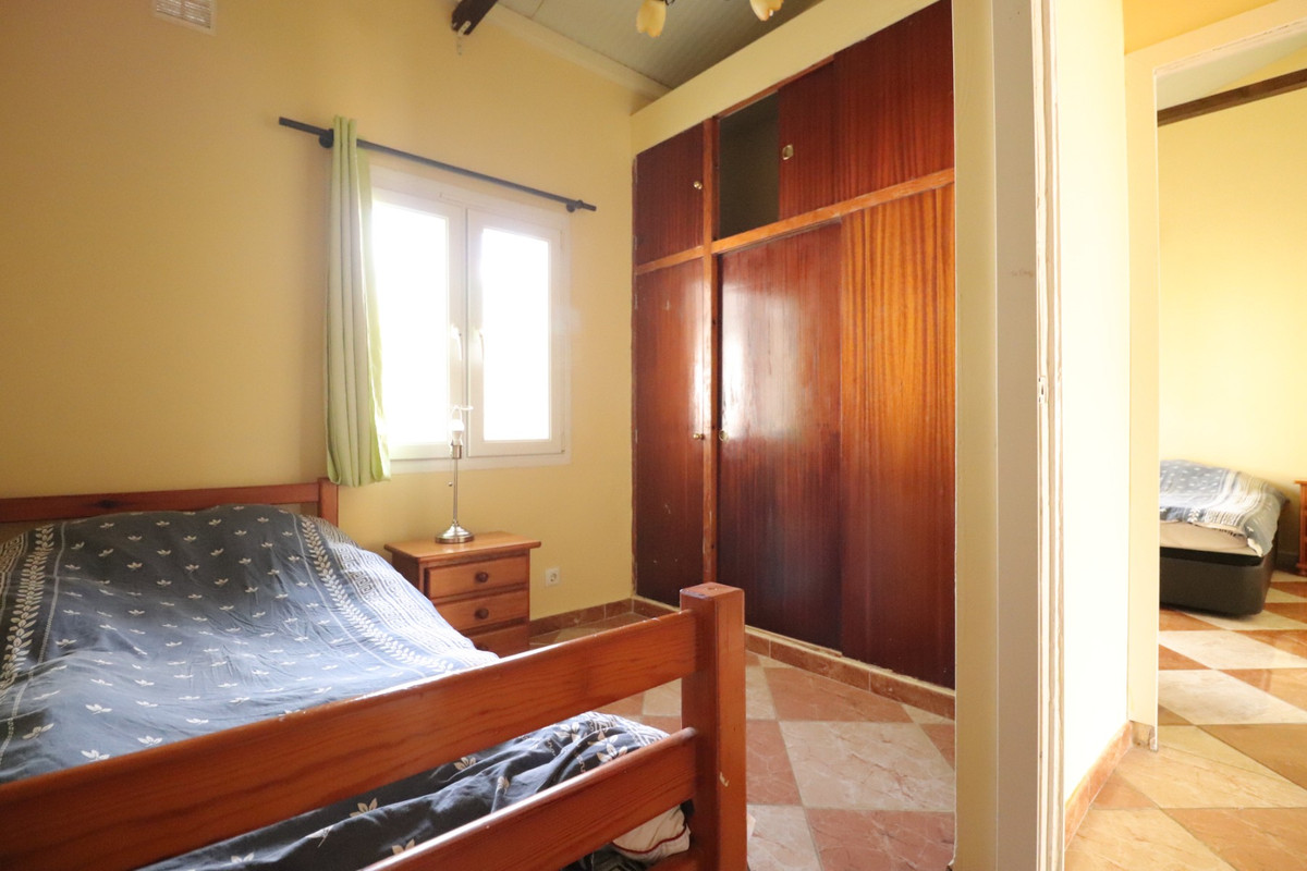 4 Bed Townhouse for sale in Heredades Costa Blanca, Alicante, Spain