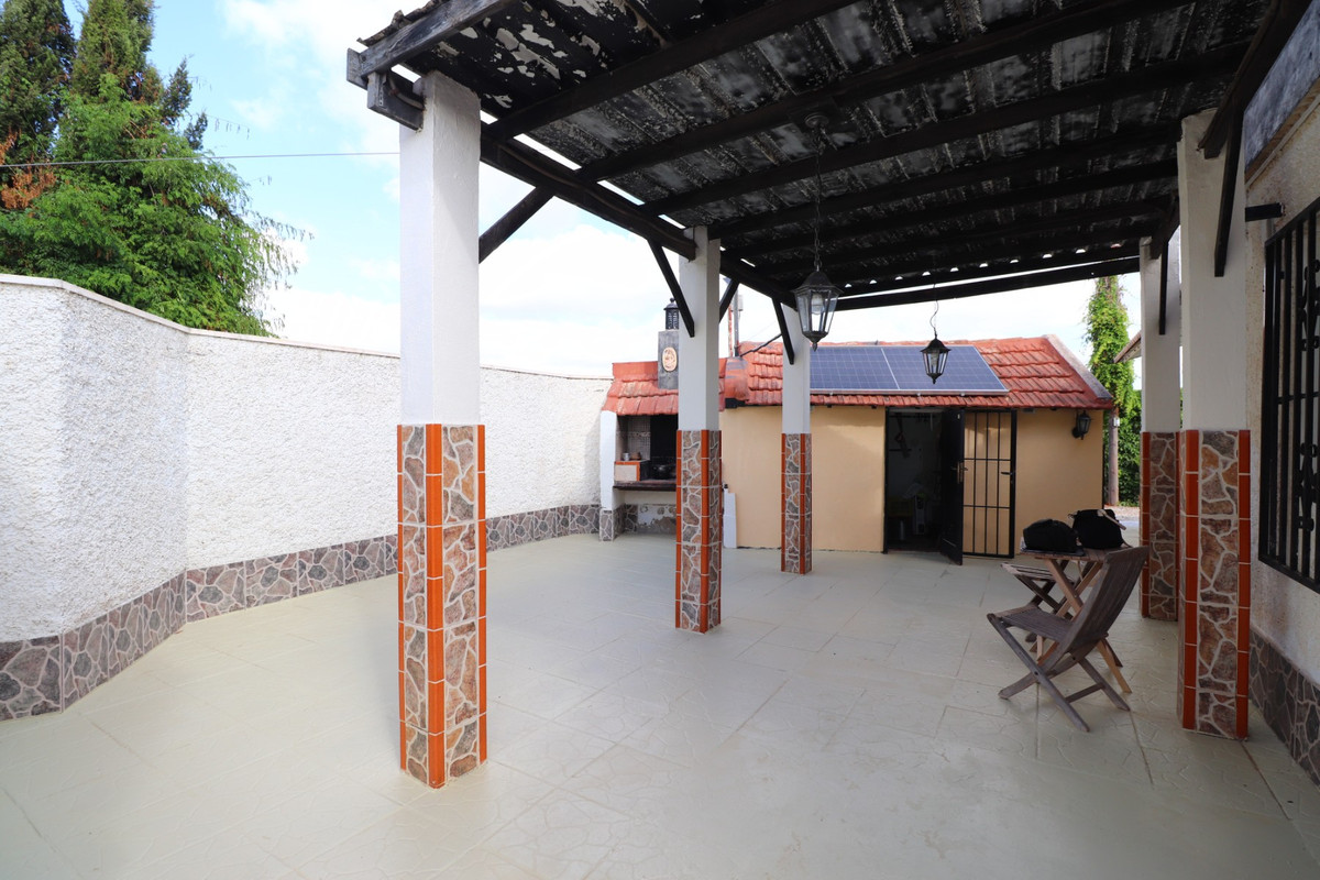4 Bed Townhouse for sale in Heredades Costa Blanca, Alicante, Spain