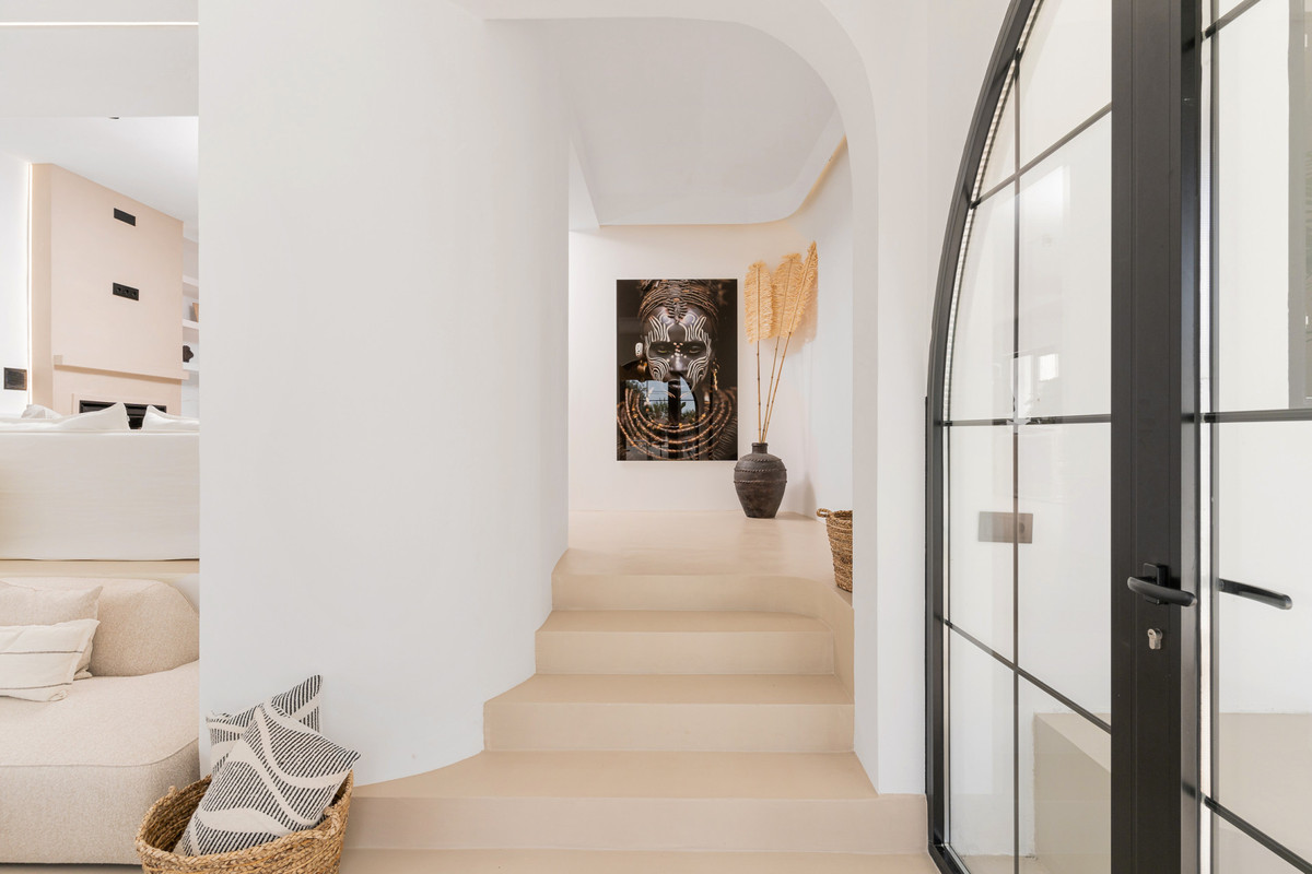5 Bed Townhouse for sale in El Pinillo Costa Del Sol, Málaga, Spain
