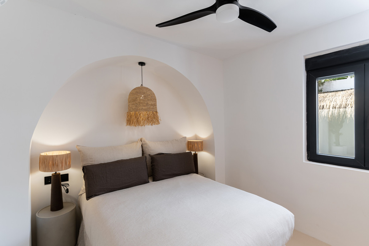 5 Bed Townhouse for sale in El Pinillo Costa Del Sol, Málaga, Spain