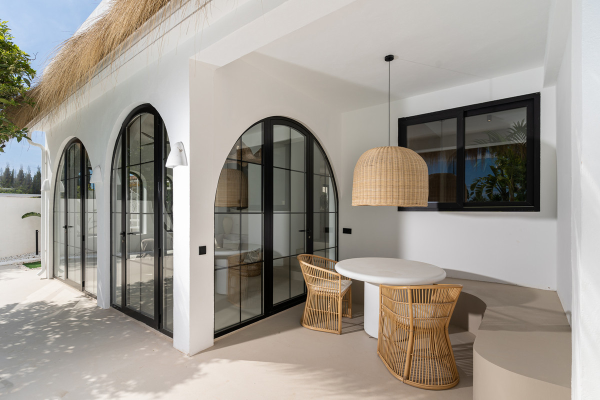 5 Bed Townhouse for sale in El Pinillo Costa Del Sol, Málaga, Spain