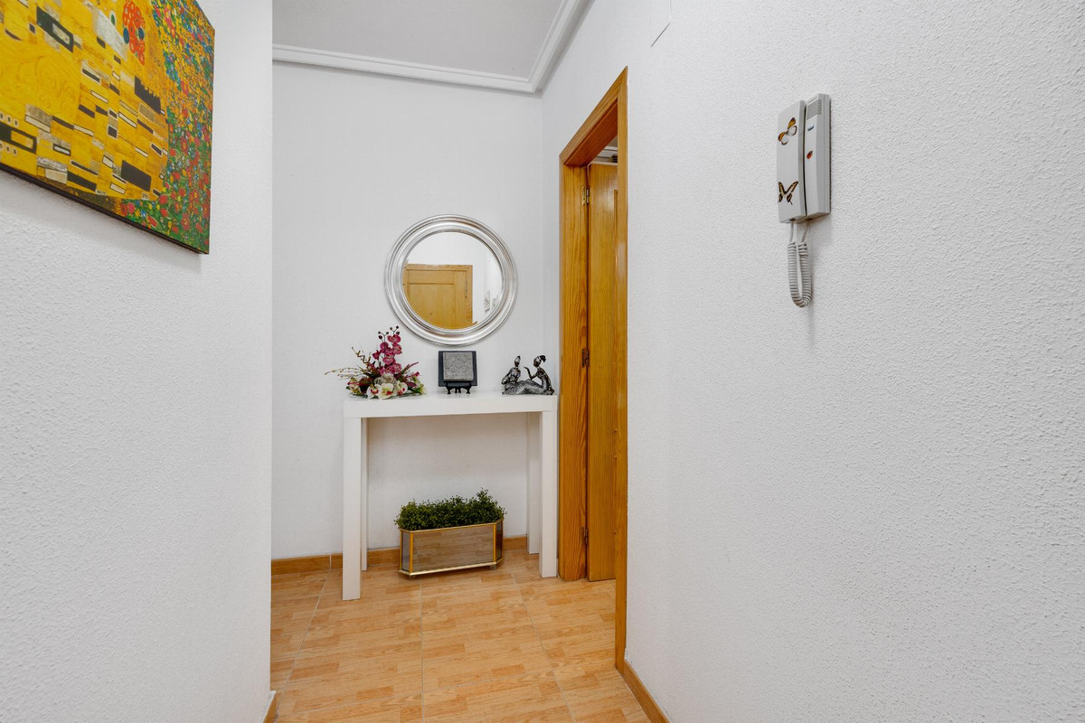 2 Bed Apartment for sale in Torrevieja Costa Blanca, Alicante, Spain