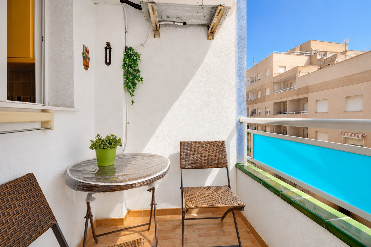 2 Bed Apartment for sale in Torrevieja Costa Blanca, Alicante, Spain